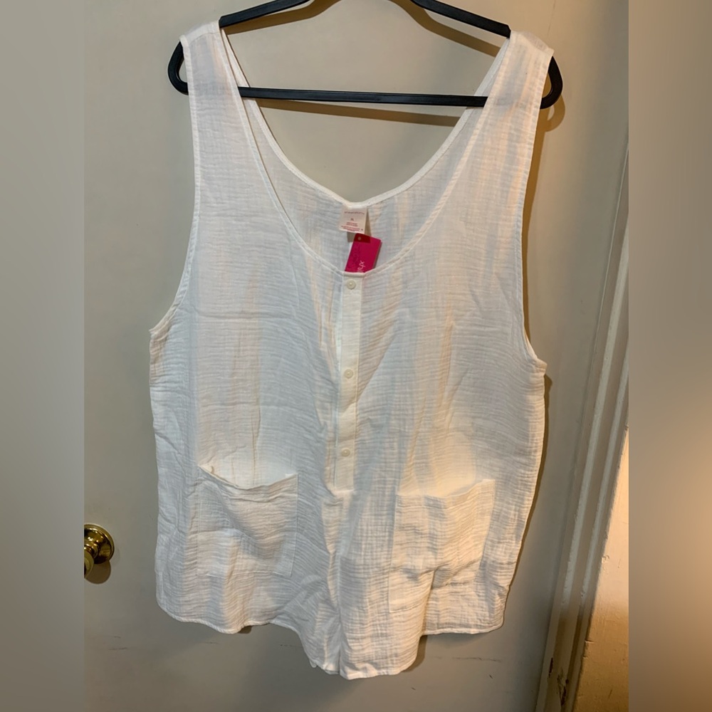 Exhilaration White Sleeveless Shorts Romper with pockets Size XL NWT